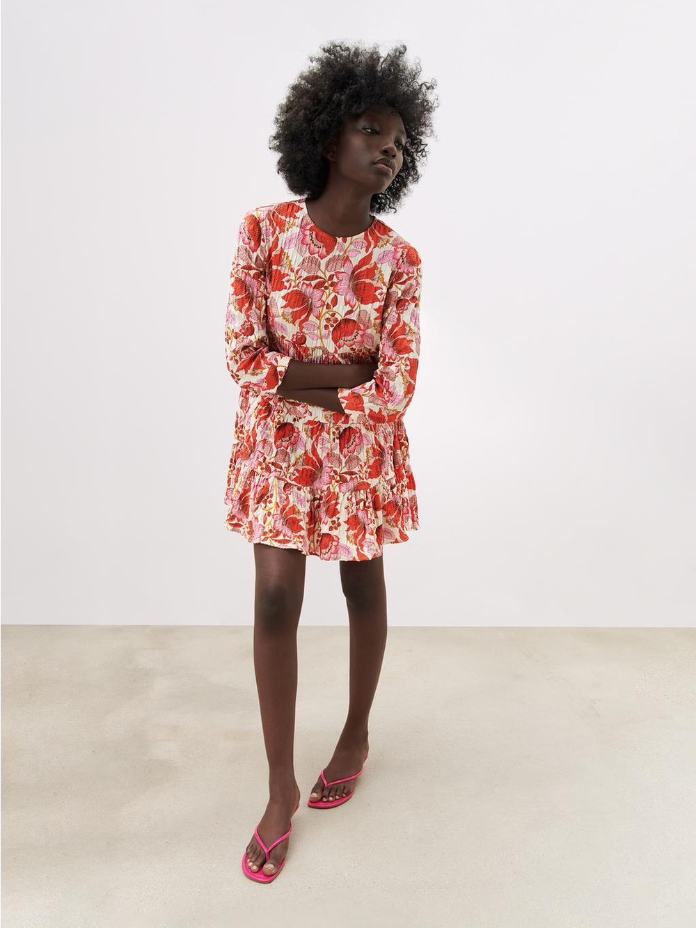 ZARA Sharon Crinkled Textured Floral Print Tiered Mini Dress Red/Pink Sz Large